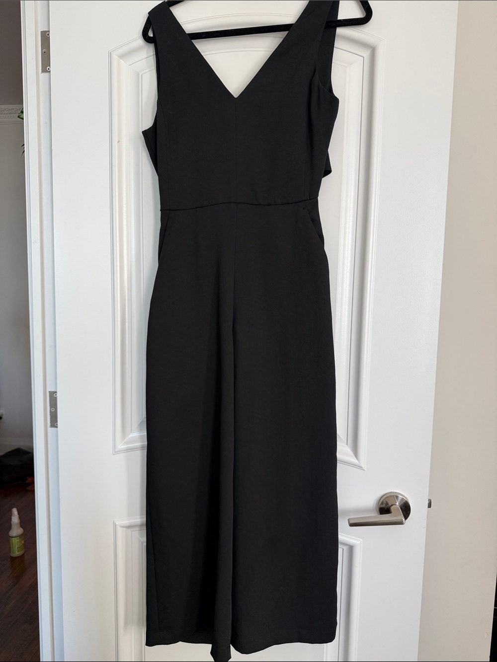Wilfred wide leg cropped V-Neck Sleeveless Jumpsuit